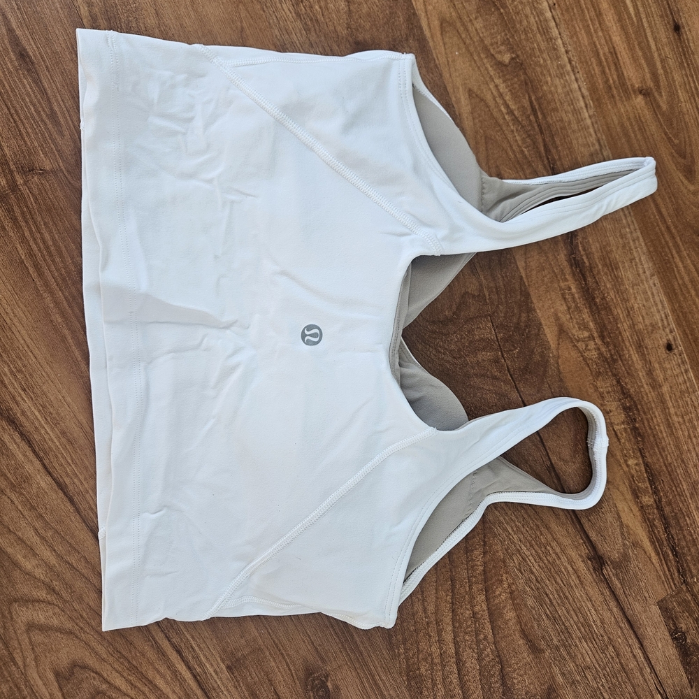 Lululemon ALIGN crop top - Picture 2 of 2
